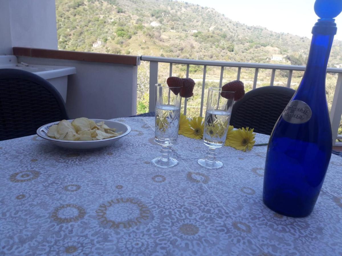 Casa Di Lucia Daire Forza dʼAgro Dış mekan fotoğraf