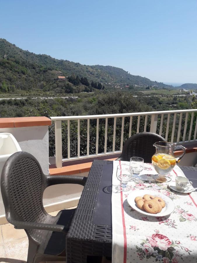 Casa Di Lucia Daire Forza dʼAgro Dış mekan fotoğraf