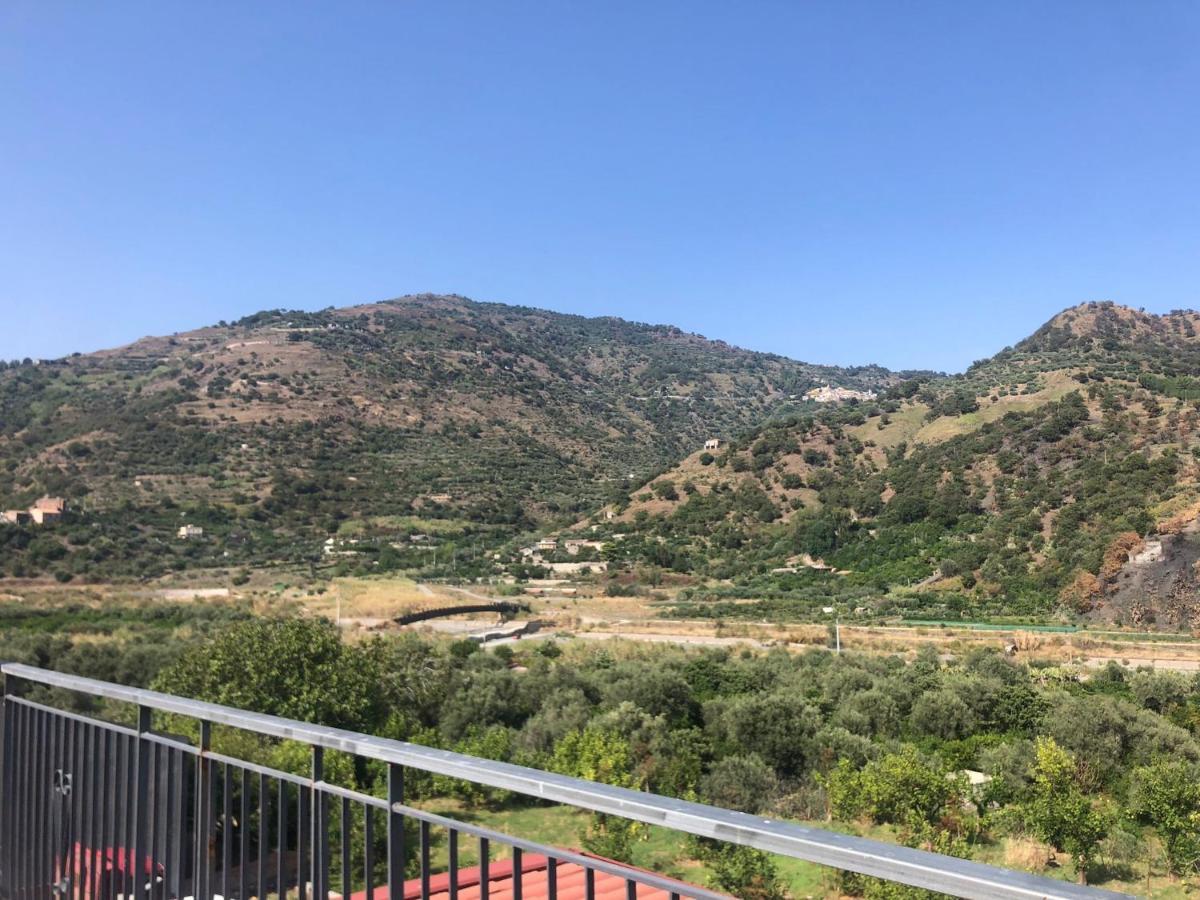 Casa Di Lucia Daire Forza dʼAgro Dış mekan fotoğraf